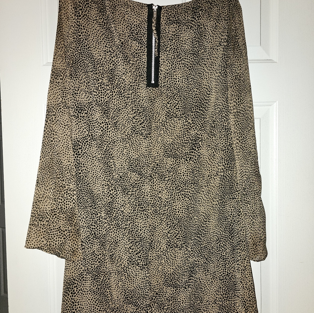 Dress - Picture 5 of 5